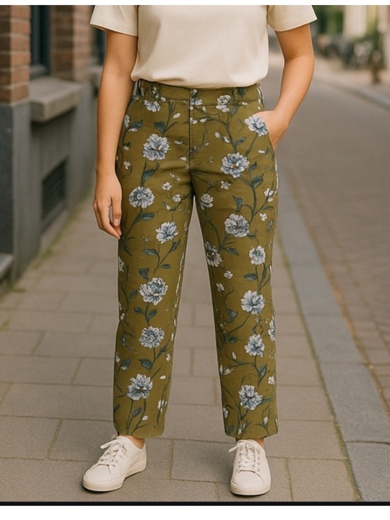 Spartina 449 Pants - Spartina Maren pull on pants Olive Floral
Size XS
